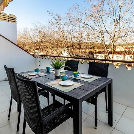 Les Pitas I 2n 1a Acogedor Apartament